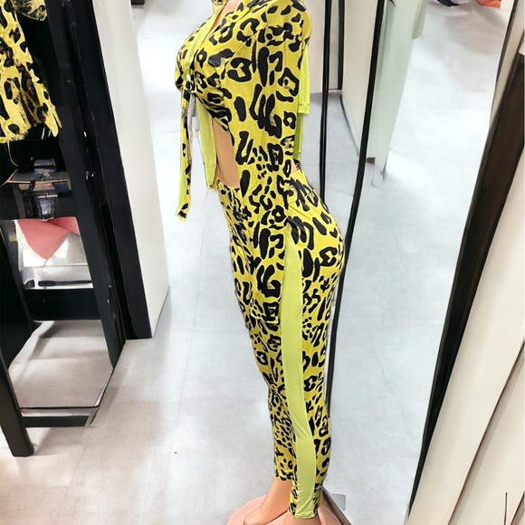 bad and boujee leopard print jumpsuits - Picture 2 of 3